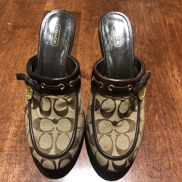 Coach Jodey Sig Clog - Picture 1 of 5